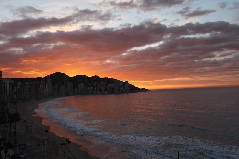 Alameda Apartments Benidorm Buitenkant foto